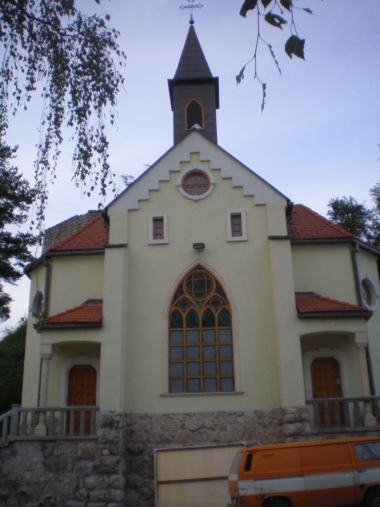Crkva Preslavnog Imena Marijina
